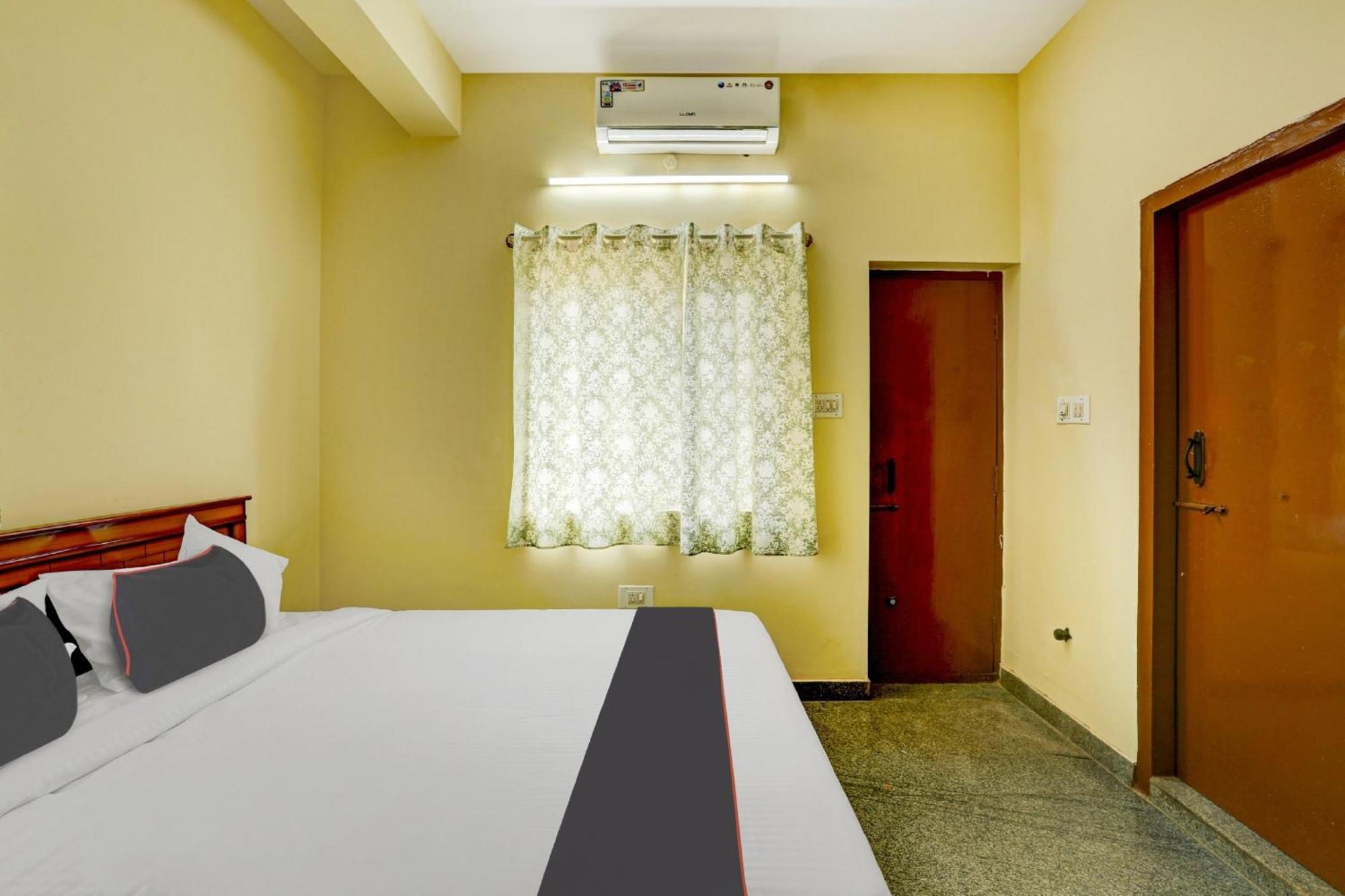 Collection O Relax Stay Apartments Бангалор Экстерьер фото